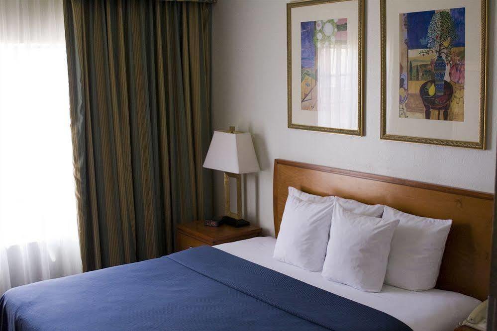 Clarion Suites Юма Екстериор снимка